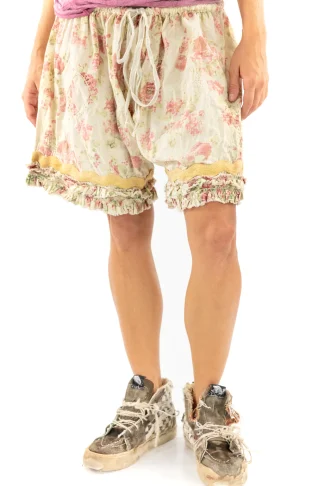 Magnolia Pearl Khloe Shorts 016 Roses Are Red